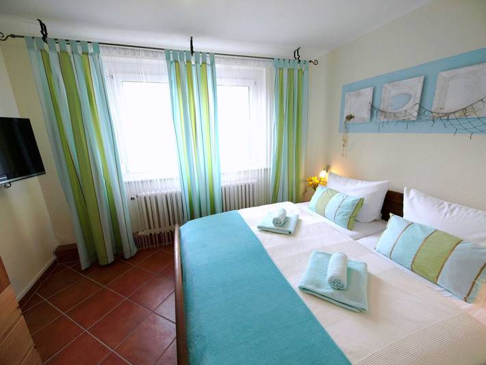 Ferienwohnung für 5 Personen, mit Garten und Seeblick in Dahme - 2