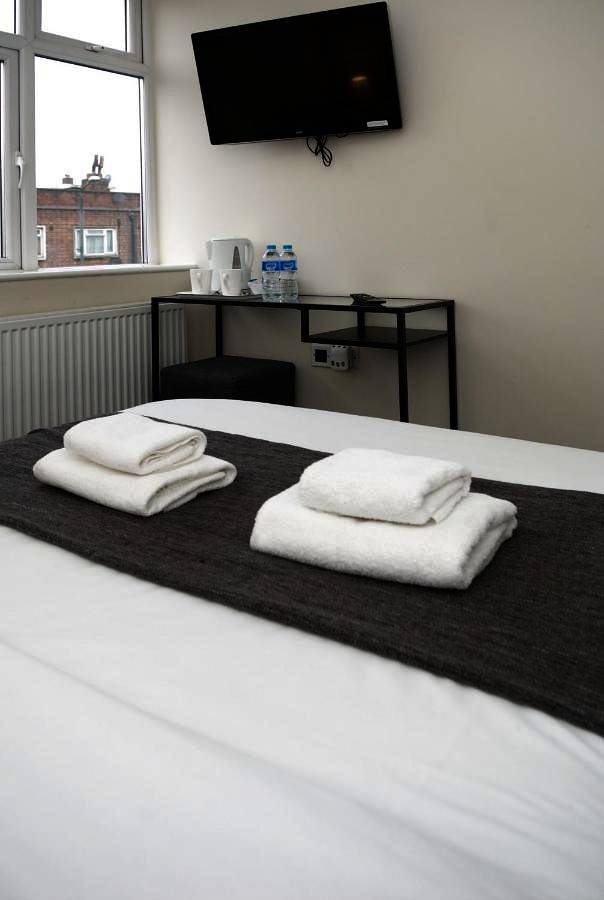 Guest House London in Croydon, London