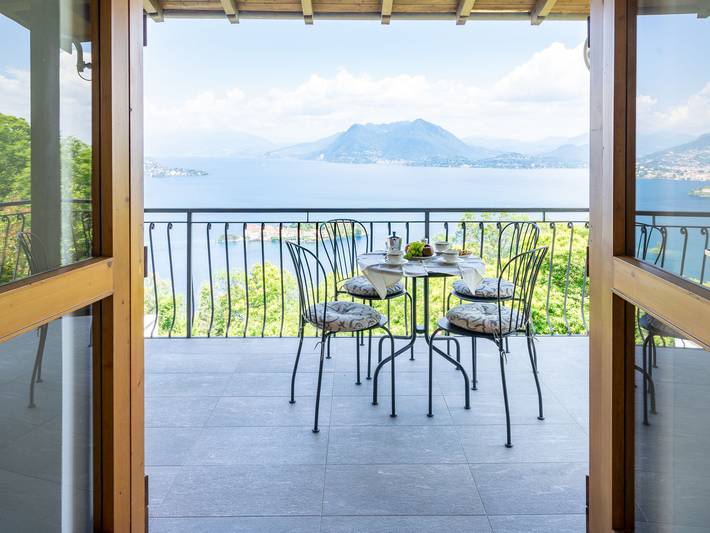 Ferienwohnung für 6 Personen, mit Balkon und Garten sowie Seeblick in Comune di Stresa - 3
