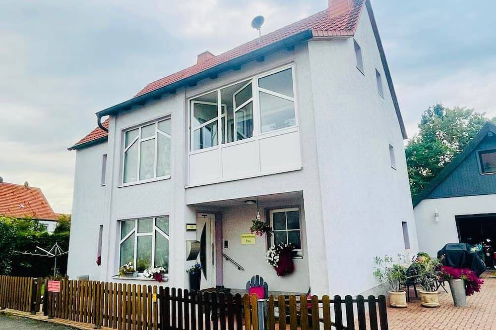 Ganze Wohnung, Ferienwohnung \"Am Landwehrgraben\" in Michelau in Oberfranken, Oberes Maintal - Coburger Land
