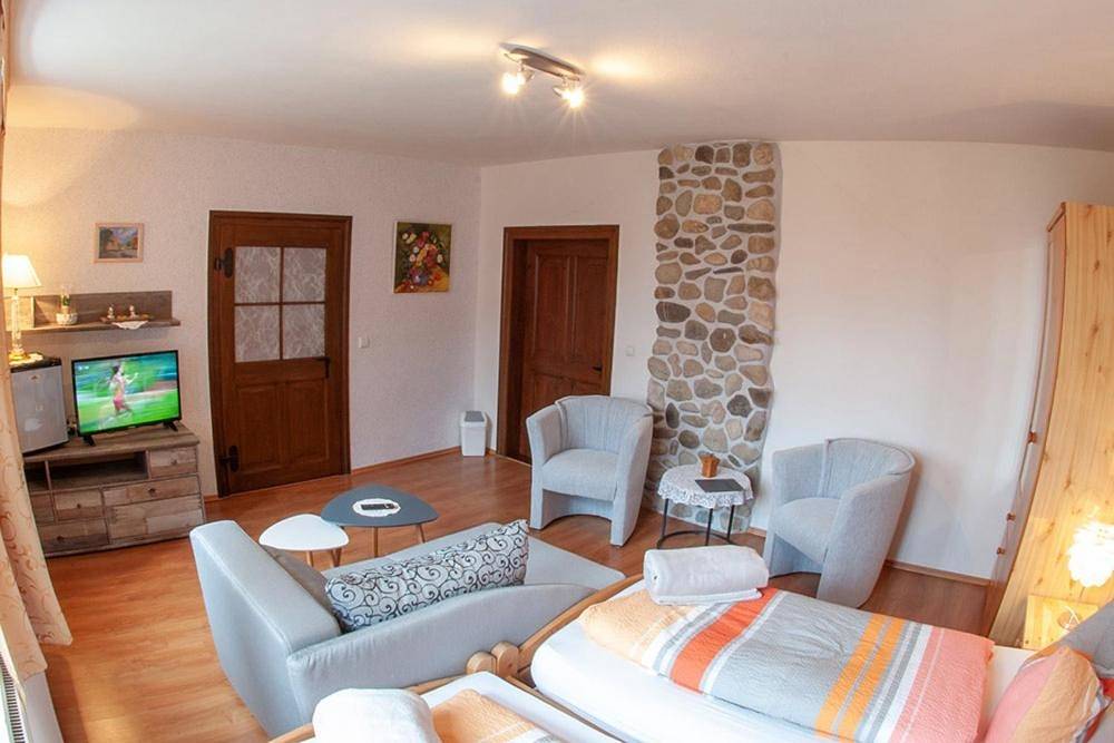 Alte Schule Café und Pension in Fürstlich Drehna, Luckau