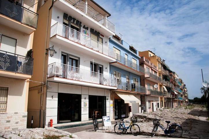 Hôtel pour 5 personnes, animaux acceptés