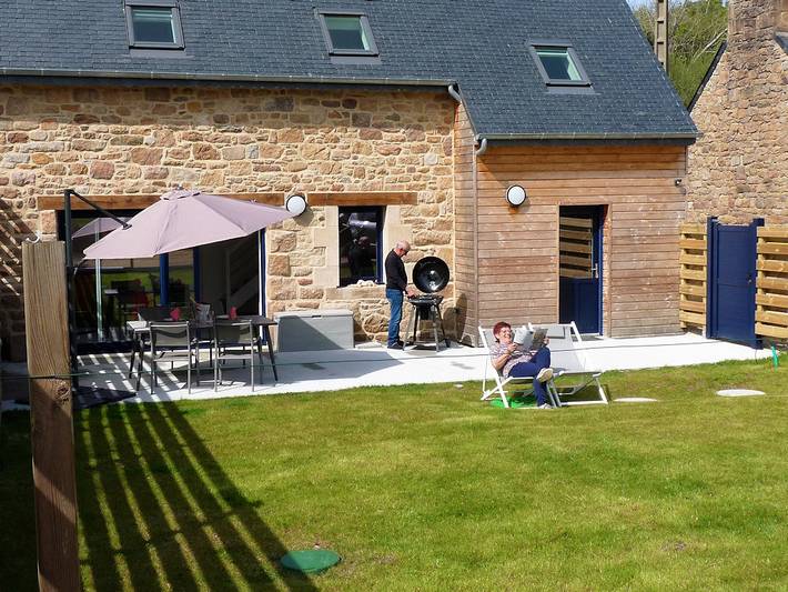 Gîte pour 4 personnes, avec terrasse et jardin