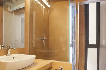 Casa Vacanza per 3 Persone in Ciutat Vella, Barcellona, Foto 4