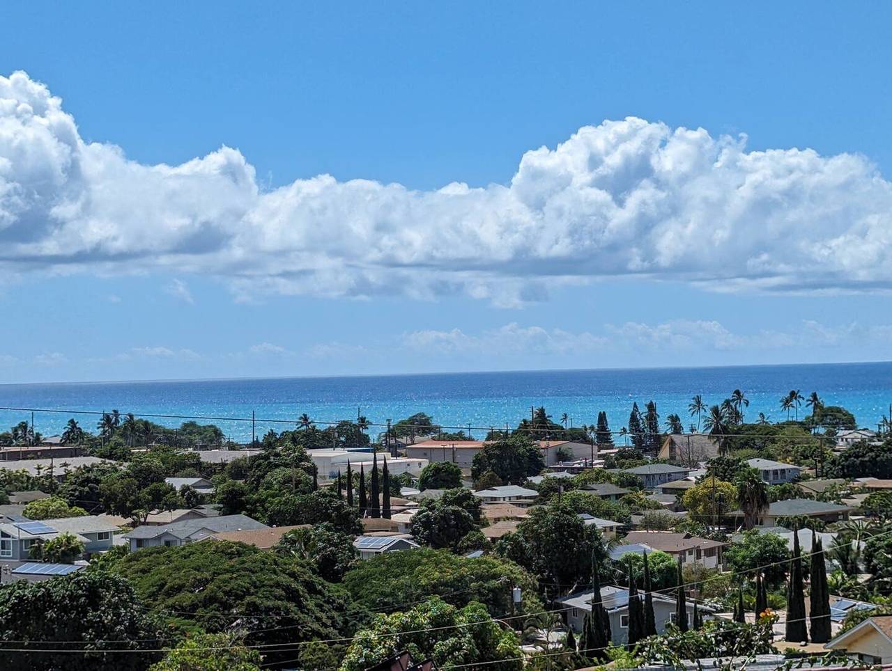 Panoramic Viewhouse Only 2-Min Drive To Beach! in Waianae, Oahu