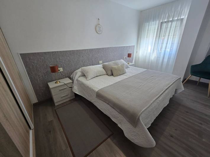Apartamento entero, Apartamento espacioso con vistas al mar en O Grove, 110 m² in Praia de Rons (O Grove), O Grove