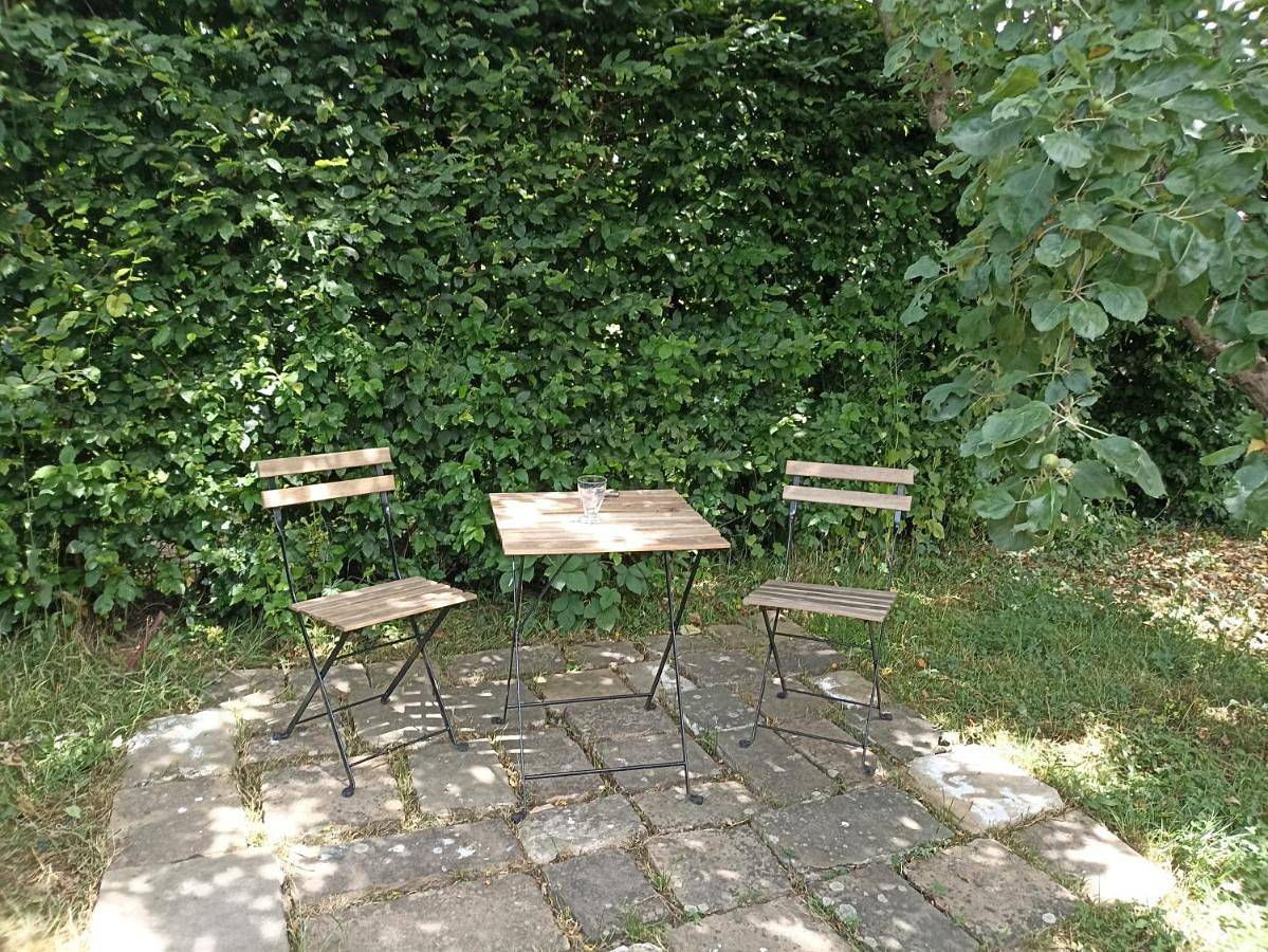 L'échappée au jardin, yourte bucolique in Godinne, Yvoir