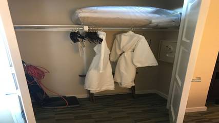 Villa for 4 Guests in Palm Desert, Coachella Valley, Picture 4