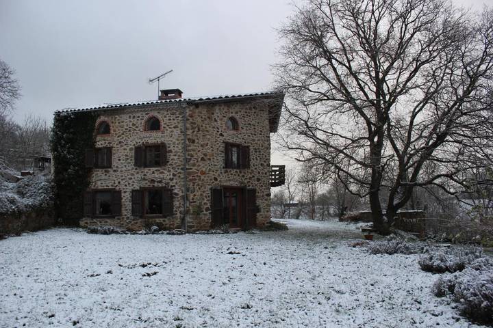 Location de vacances pour 6 personnes, avec vue et jardin à Lavaudieu - 4