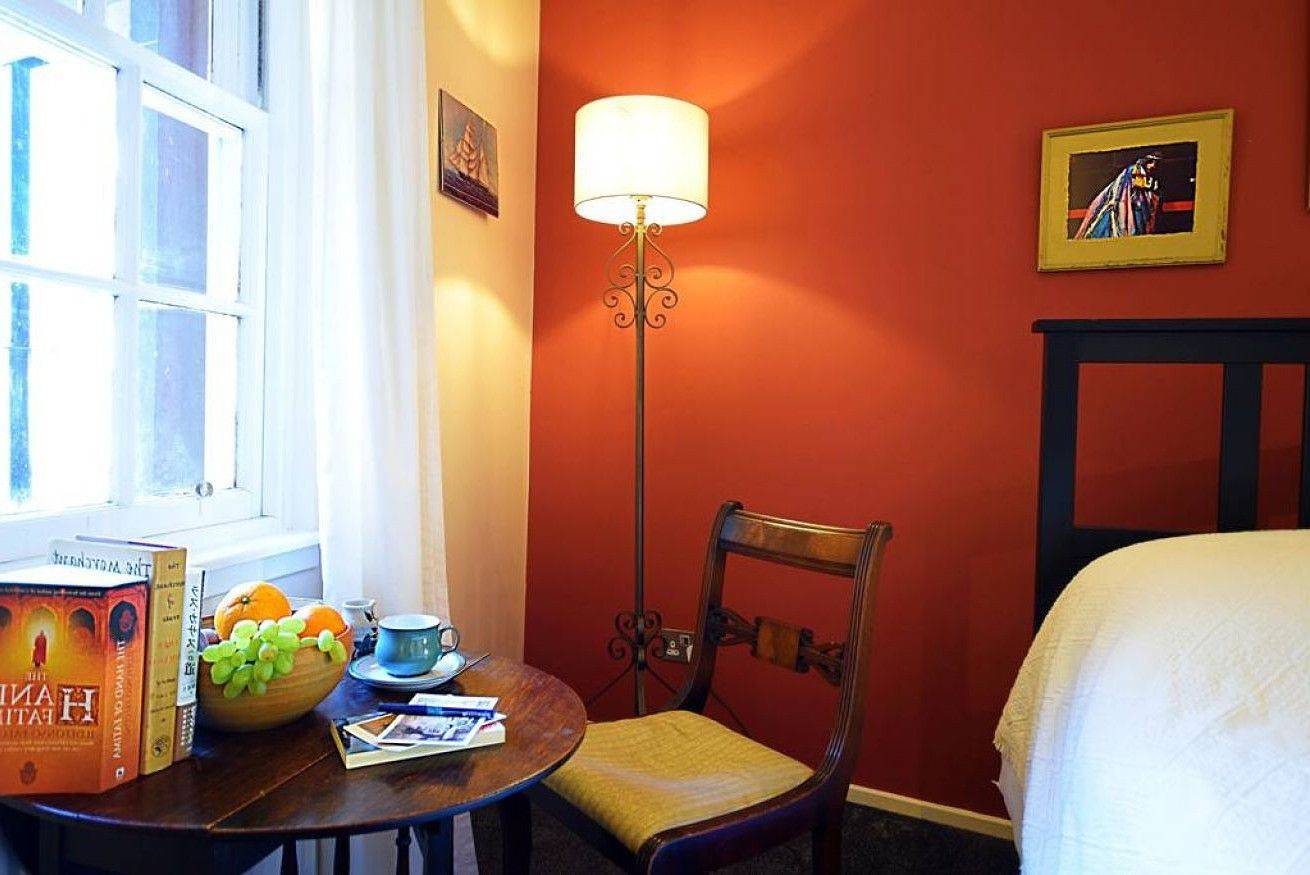 Entire apartment, Bohemian Writers Retreat in Old Town in Edinburgh, Edinburgh and Lothian