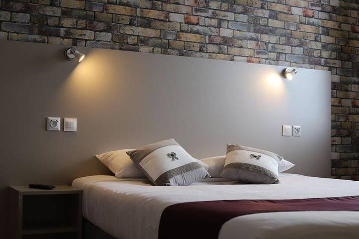 Hotel para 3 personas - 1