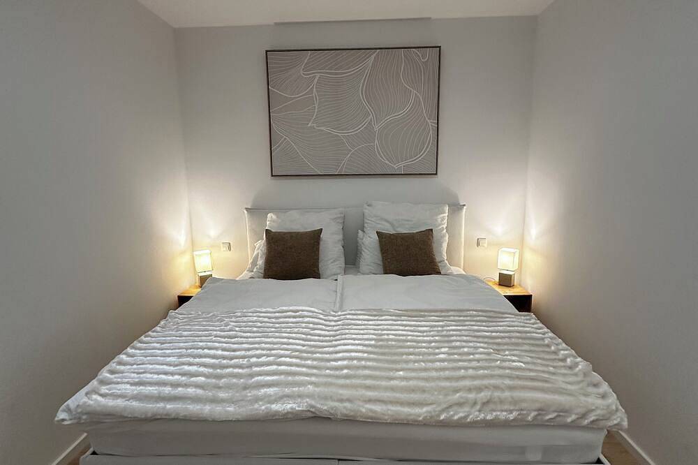 Ganze Wohnung, Modern trifft Natur – Deine Ferienwohnung im schönen Weilheim im 5-Seen-Land in Weilheim in Oberbayern, Pfaffenwinkel