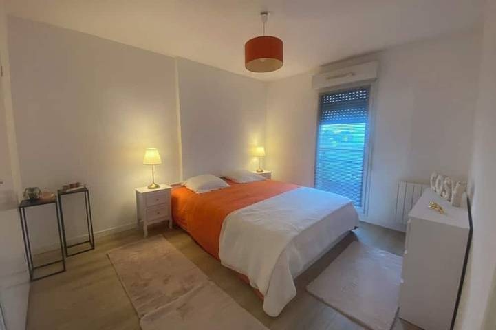 Gîte pour 4 personnes, avec jacuzzi à Épinay-sur-Seine - 2