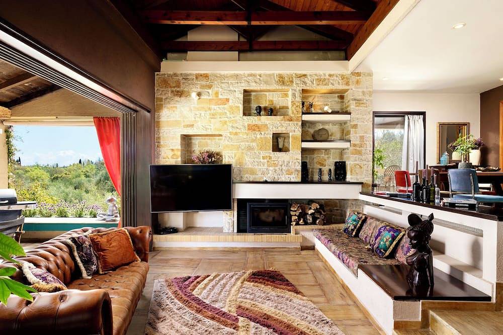 Elvis Luxury Familly Villa, 6+2 in Gouvia, Corfù