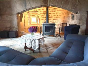 Maison De Vacances pour 6 Personnes dans Chaumeil, Massif central, Photo 2