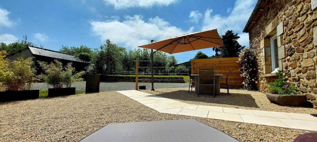 Gîte pour 4 personnes, avec jardin