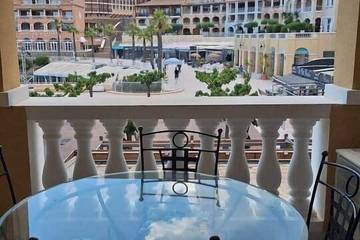 Ferienpark für 4 Personen, mit Pool und Balkon in Provence-Alpes-Côte d'Azur