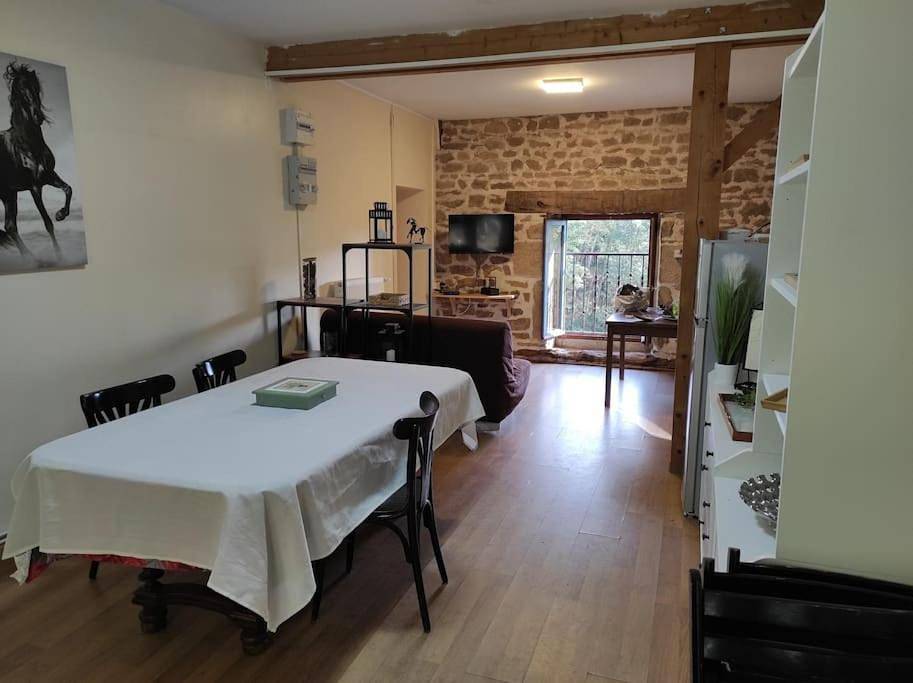 One-Bedroom House in Royère-de-Vassivière, Parc Naturel Régional de Millevaches en Limousin