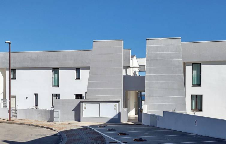 Gîte pour 3 personnes, avec piscine et terrasse à Cannigione - 4