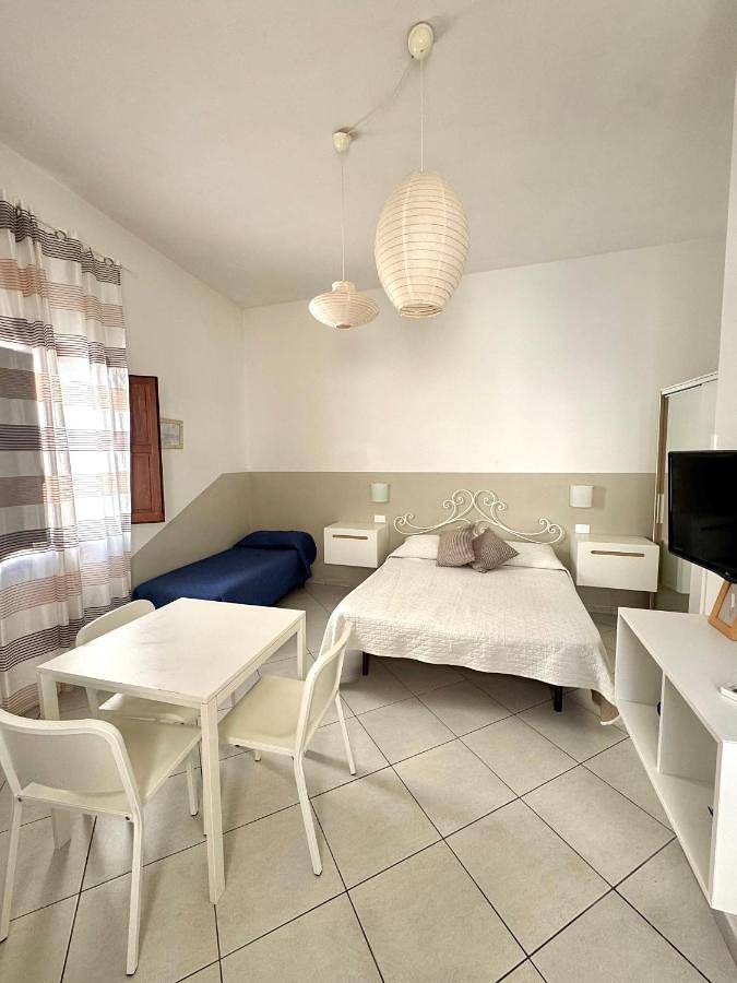 Location de vacances pour 3 personnes, avec vue à Marettimo - 2