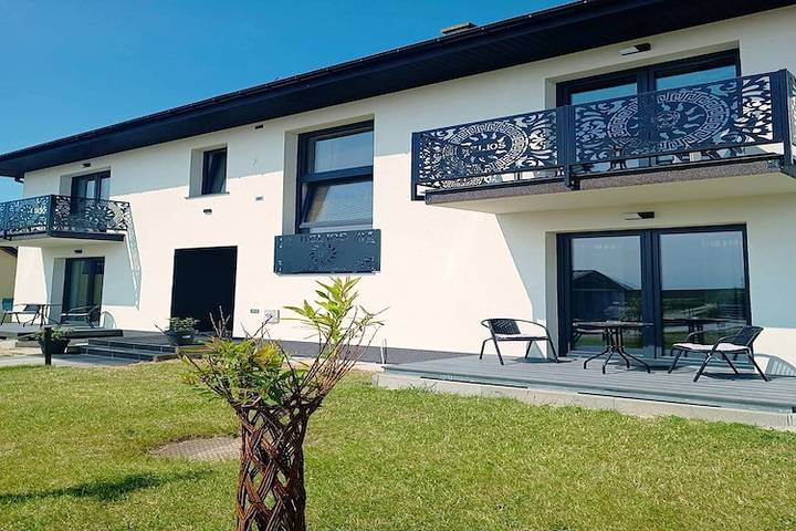 Apartament wakacyjny dla 4 osób, z taras w Mielenko
