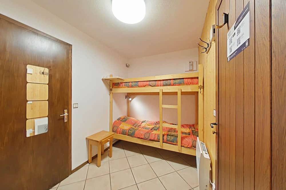 Ganze Wohnung, Studio an der Piste mit Terrasse, Parkplatz und Wlan - 4 Schlafplätze in Le Grand-Bornand, Annecy und Umgebung