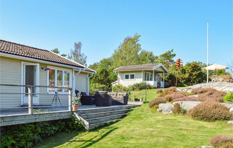 Hus för 7 Personer, med terass i Tjörn