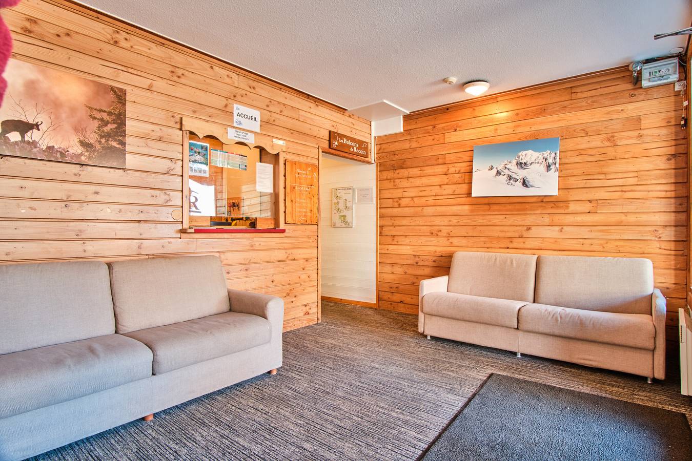 Appartement entier, Appartement 'Les Airelles' avec vue sur montagne et balcon in Chamrousse, Parc national des Écrins