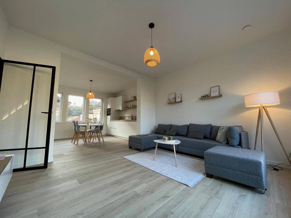 Two-Bedroom House in Dixmude, Flandre-Occidentale