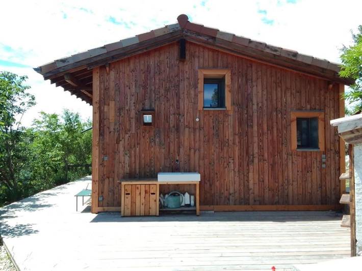 Location de vacances pour 7 personnes, avec Jacuzzi ainsi que Terrasse et Vue dans Sarras