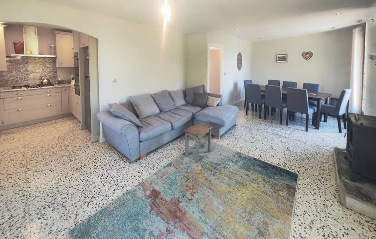 Apartamento de lujo con piscina y terraza, a 300 m de Thézan-lès-Béziers in Thézan-lès-Béziers, Costa mediterránea (Francia)