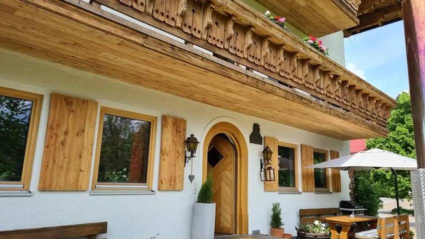 Ferienhaus für 17 Personen, mit Garten und Terrasse