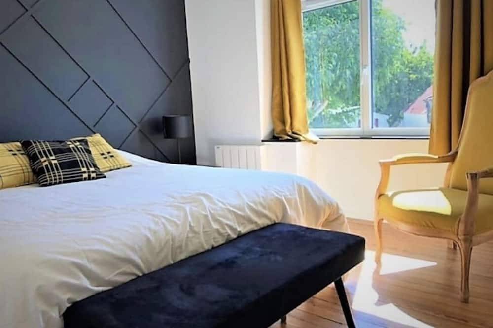 Charmante maison à 2 pas de l'océan avec Spa in Névez, Région de Quimper