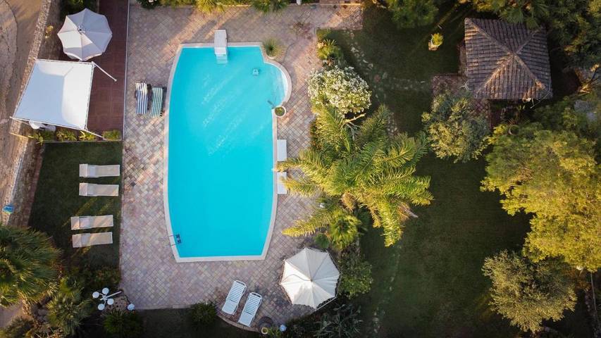 Gîte pour 5 personnes, avec Terrasse ainsi que Jardin et Piscine à Agrigente - 2