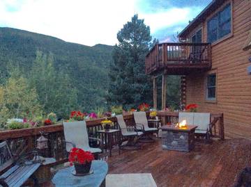 Lodge for 13 Guests in Arapaho National Forest, Colorado, Picture 2