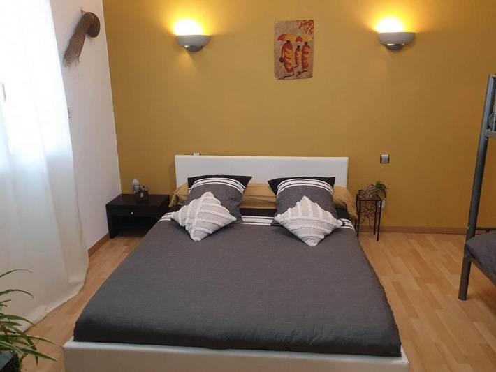 Gîte pour 4 personnes, avec Jacuzzi et Terrasse ainsi que Jardin et Bassin pour enfant à Moltifao - 3