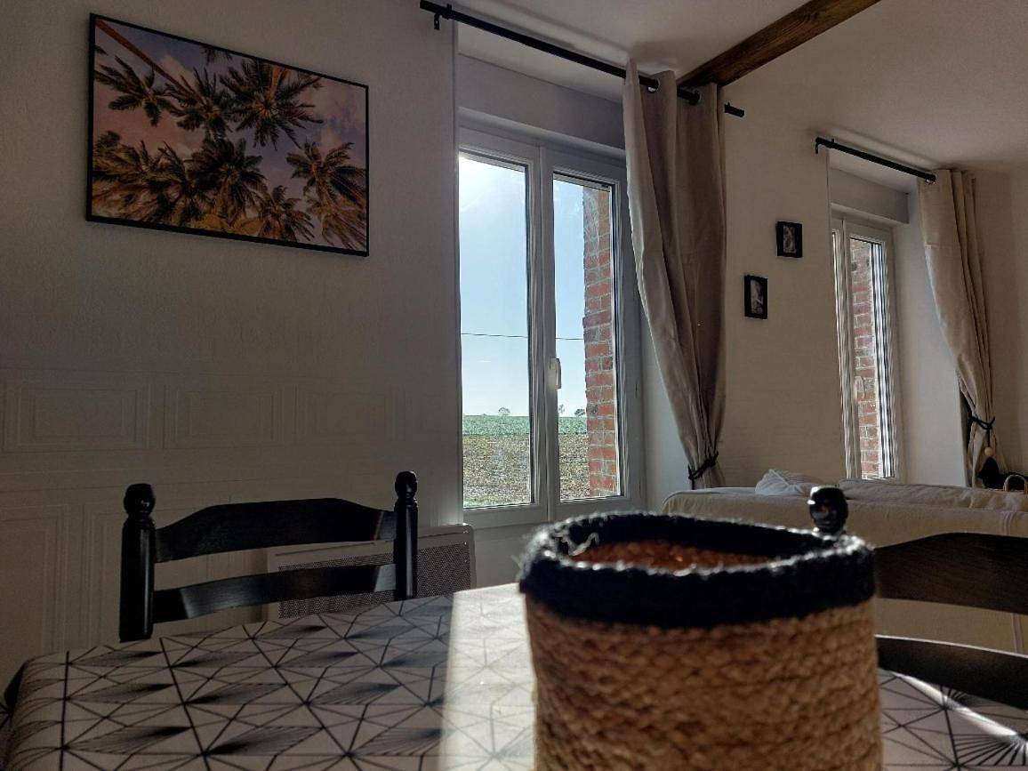Appartement entier, Two-Bedroom Apartment in Pontorson, Région d'Avranches