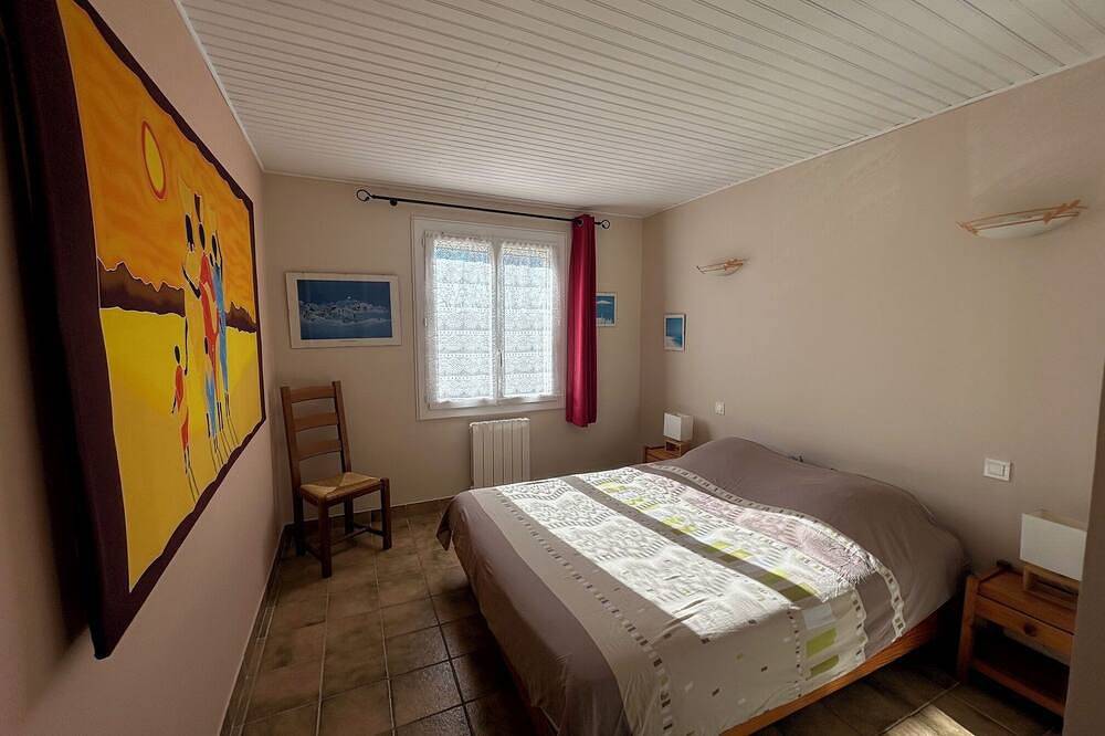 Ganze Wohnung, 61m² apartment, 3-star rating, air-conditioned, in the countryside, large plot, quiet location in Sarrians, Vaucluse