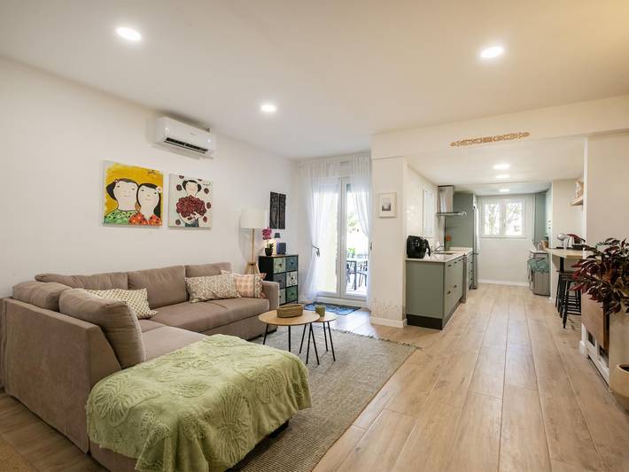 Entire holiday apartment, Winahost Casa Borrassa in Gavà, Baix Llobregat
