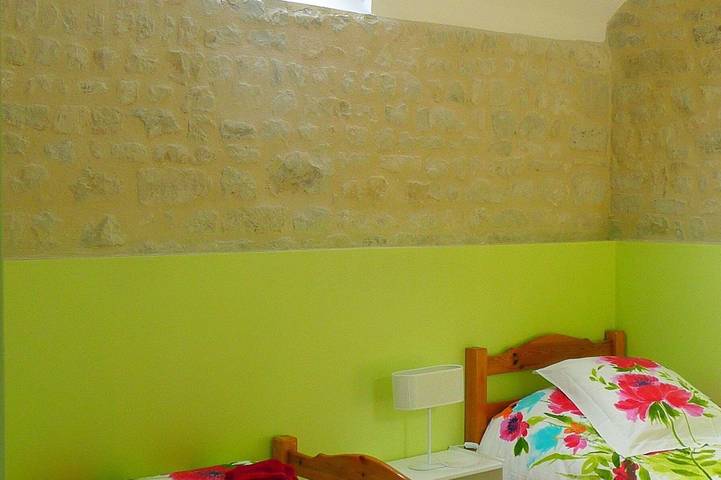 Location de vacances pour 10 personnes, avec jardin et terrasse à Mandeville-en-Bessin - 2