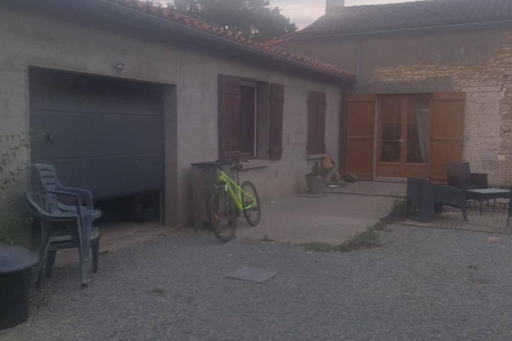 Bonsoir maison de campagne in Thénezay, Deux-Sèvres