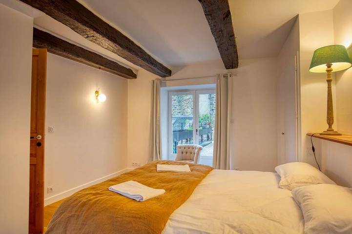 Gîte pour 8 personnes, avec terrasse dans Port Saint-Goustan - 4