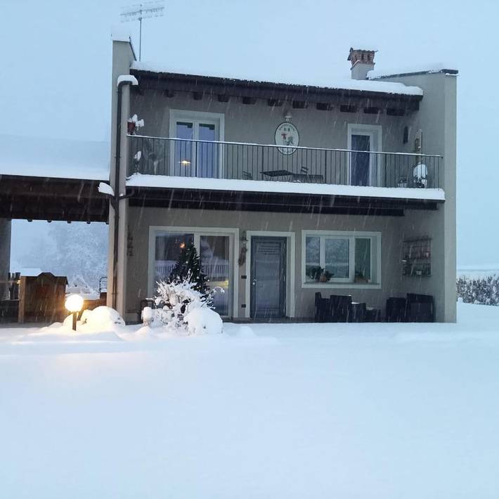 Maison d’hôte pour 3 personnes, avec Terrasse ainsi que Jardin et Vue à Peveragno