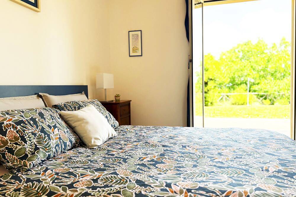 Casale del Sole in the hills of Trevignano: pool and nature 5 min. from the Lake! in Monterosi, Braccianosee