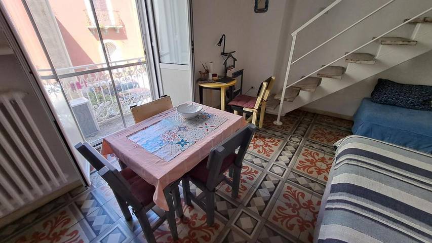 Ferienwohnung für 4 Personen, mit Ausblick und Terrasse in Brindisi
