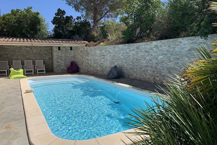 Villa pour 8 personnes, avec jardin et terrasse - 1