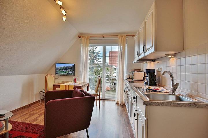 Ferienwohnung für 2 Personen, mit Balkon in Timmendorfer Strand - 3