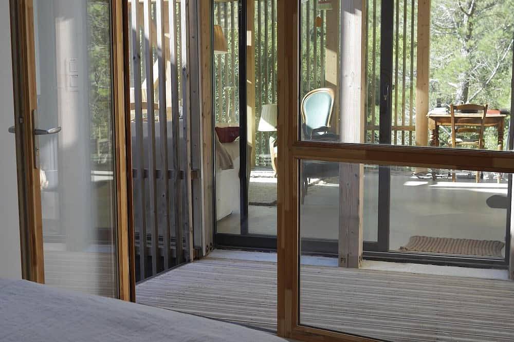 Casa de arquitecto en la Provenza in La Roque-Alric, Vaucluse