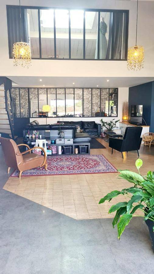 Villa pour 12 personnes, avec jardin ainsi que vue et piscine