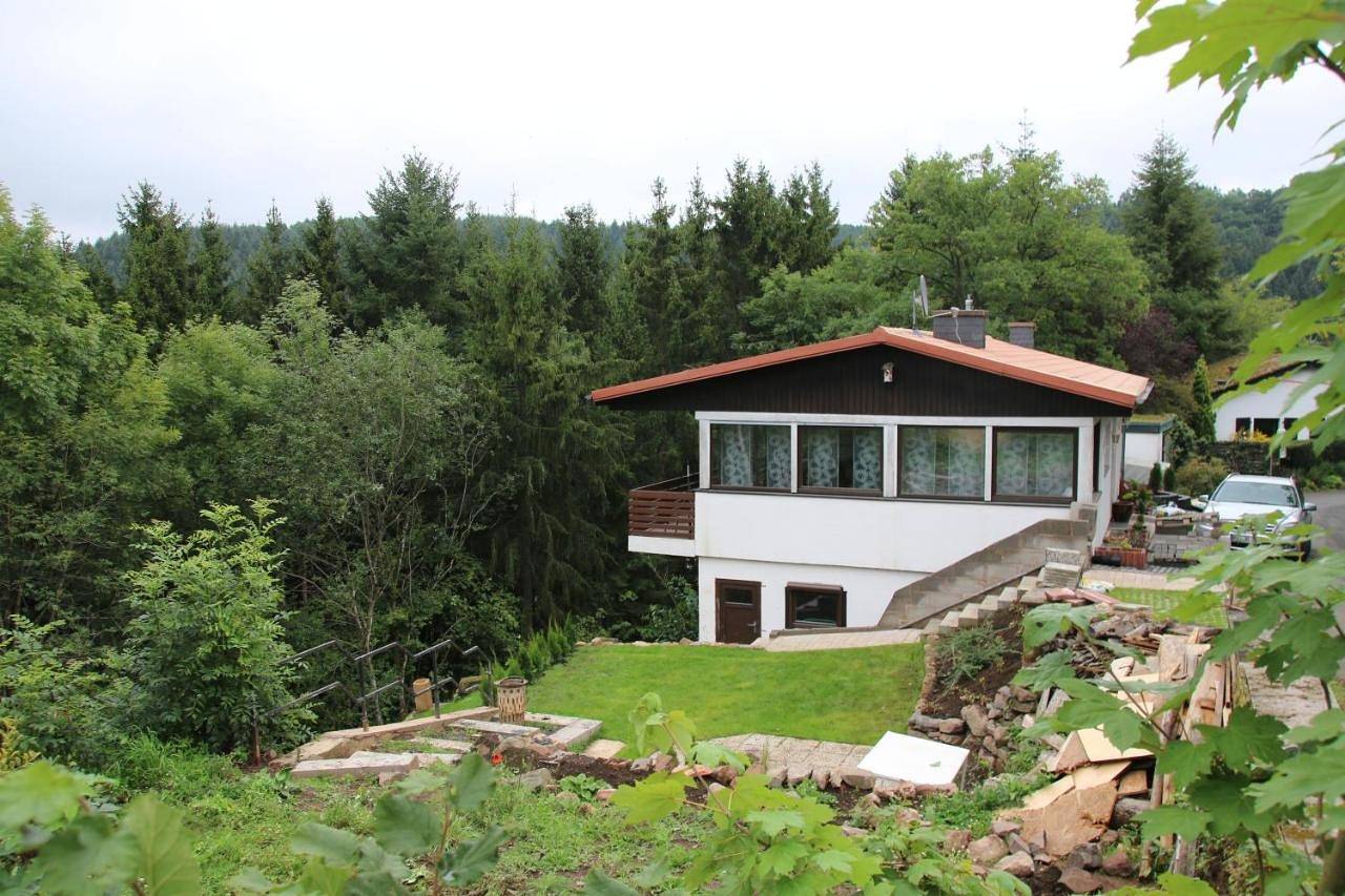 Ganze Wohnung, Apartment on Ground Floor in Schutz, Vulkaneifel